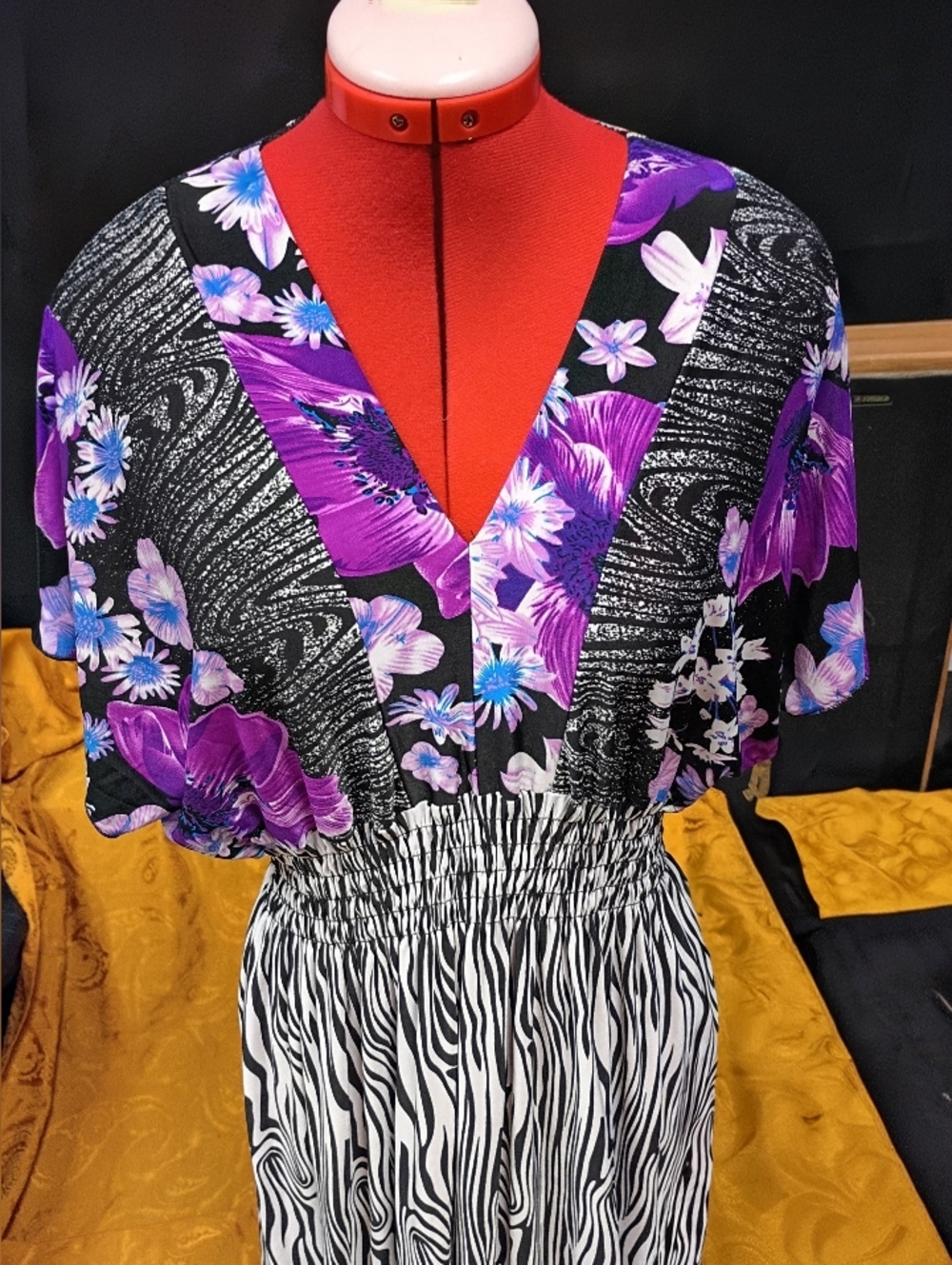 03 Fashion Floral And Zebra Print Maxi Dress Size 2XL - Picture 3 of 7